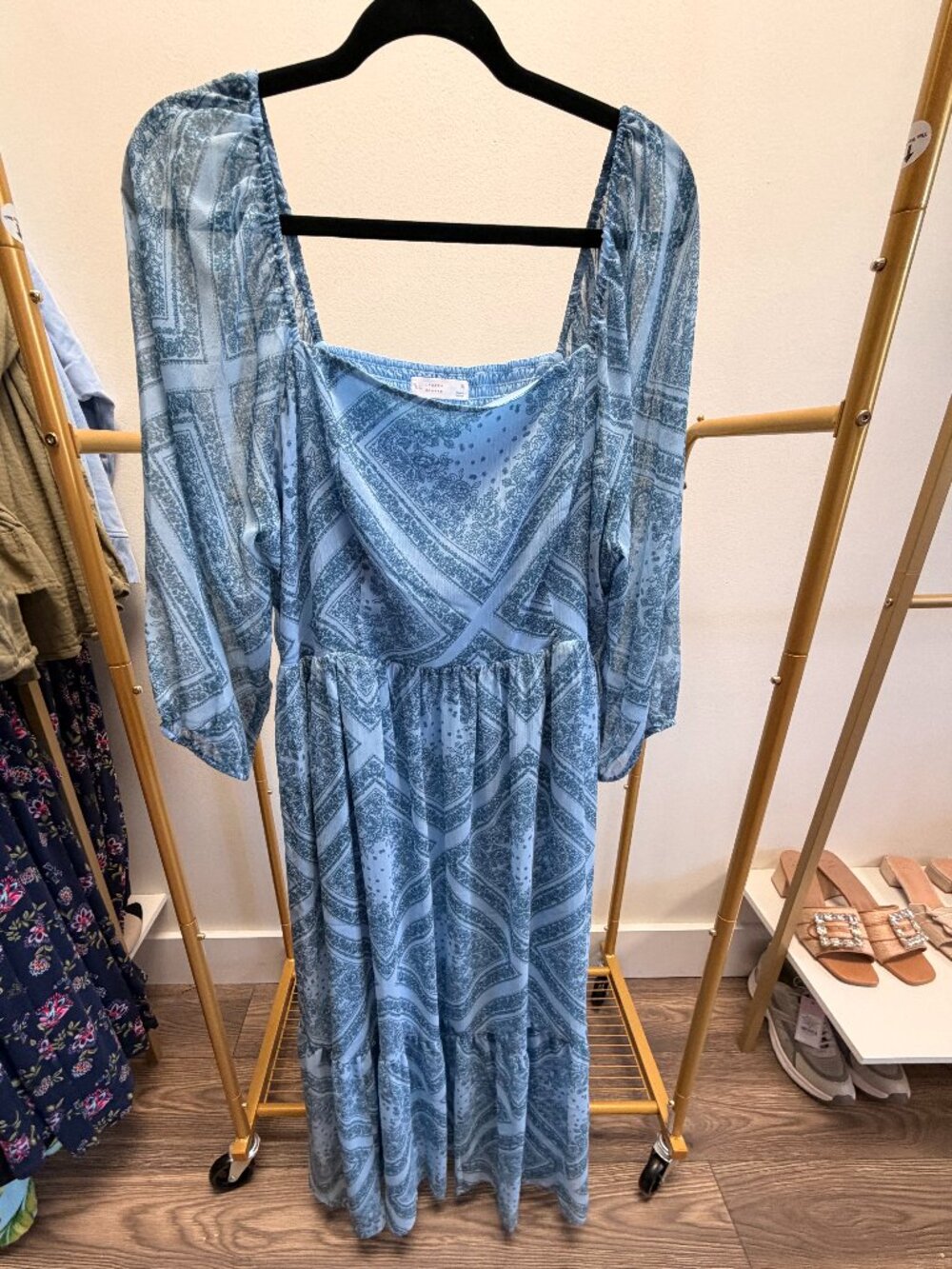 LC Lauren Conrad Sheer Overlay Maxi Dress - Picture 2 of 2